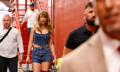 Taylor-Swift-arriving-at-Arrowhead.png